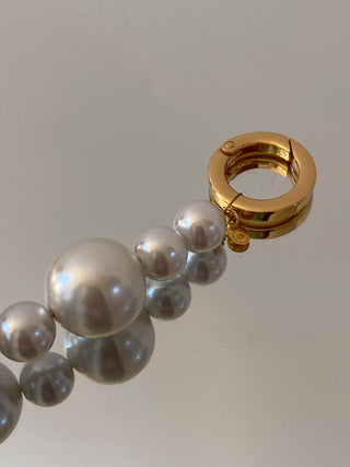 BOLD PEARL CHARM