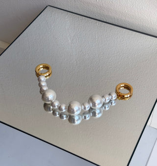 BOLD PEARL CHARM